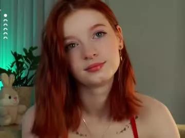 Girls free live sex cams: Check out the satisfaction of typing and cam2cam with our sensual livestreamers, who will teach you all about temptation and desires with their smoking hot physiques.
