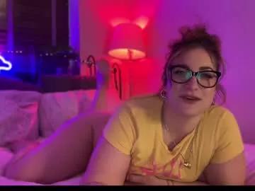 Fulfill your craziest adult streaming sex cam dreams with our mommy page. With so many popular mommy strippers to cherry pick from