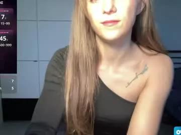 Girls free live sex cams: Check out the satisfaction of typing and cam2cam with our sensual livestreamers, who will teach you all about temptation and desires with their smoking hot physiques.