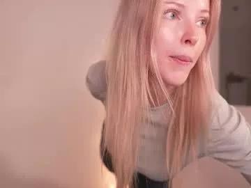 Girls free live sex cams: Check out the satisfaction of typing and cam2cam with our sensual livestreamers, who will teach you all about temptation and desires with their smoking hot physiques.