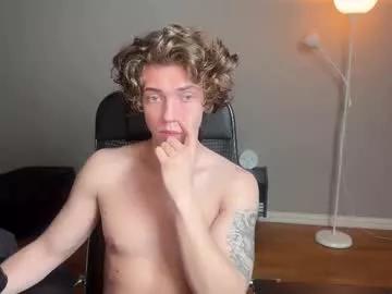 Girls free live sex cams: Check out the satisfaction of typing and cam2cam with our sensual livestreamers, who will teach you all about temptation and desires with their smoking hot physiques.