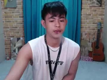naughtyboylouie from Chaturbate is Freechat