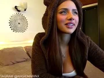 Girls free live sex cams: Check out the satisfaction of typing and cam2cam with our sensual livestreamers, who will teach you all about temptation and desires with their smoking hot physiques.