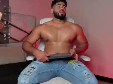 noahcrux from Chaturbate is Freechat