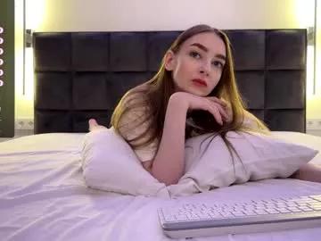 Girls free live sex cams: Check out the satisfaction of typing and cam2cam with our sensual livestreamers, who will teach you all about temptation and desires with their smoking hot physiques.