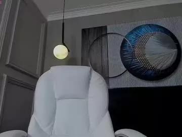 Girls free live sex cams: Check out the satisfaction of typing and cam2cam with our sensual livestreamers, who will teach you all about temptation and desires with their smoking hot physiques.
