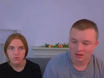 Girls free live sex cams: Check out the satisfaction of typing and cam2cam with our sensual livestreamers, who will teach you all about temptation and desires with their smoking hot physiques.