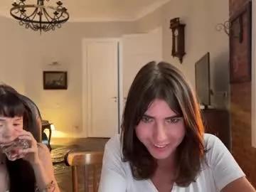Girls free live sex cams: Check out the satisfaction of typing and cam2cam with our sensual livestreamers, who will teach you all about temptation and desires with their smoking hot physiques.