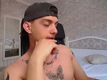 Photos of oscargriffin from Chaturbate is Freechat