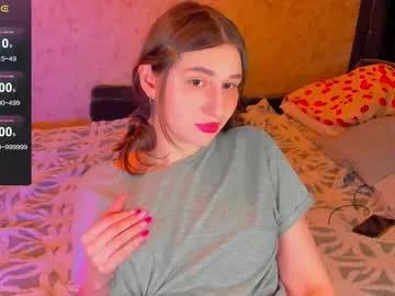 Girls free live sex cams: Check out the satisfaction of typing and cam2cam with our sensual livestreamers, who will teach you all about temptation and desires with their smoking hot physiques.