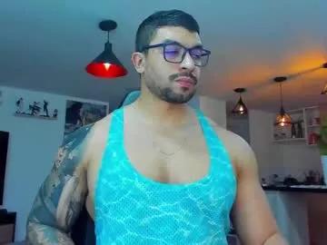 Girls free live sex cams: Check out the satisfaction of typing and cam2cam with our sensual livestreamers, who will teach you all about temptation and desires with their smoking hot physiques.