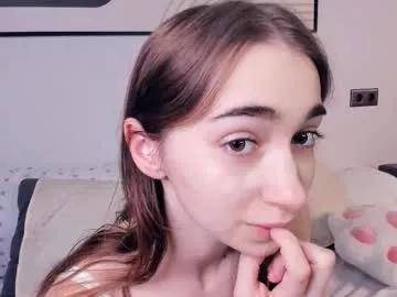 Girls free live sex cams: Check out the satisfaction of typing and cam2cam with our sensual livestreamers, who will teach you all about temptation and desires with their smoking hot physiques.