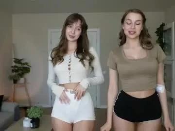 Girls free live sex cams: Check out the satisfaction of typing and cam2cam with our sensual livestreamers, who will teach you all about temptation and desires with their smoking hot physiques.