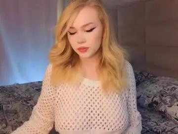 Girls free live sex cams: Check out the satisfaction of typing and cam2cam with our sensual livestreamers, who will teach you all about temptation and desires with their smoking hot physiques.