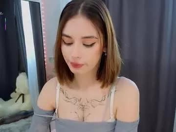 Girls free live sex cams: Check out the satisfaction of typing and cam2cam with our sensual livestreamers, who will teach you all about temptation and desires with their smoking hot physiques.