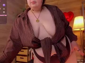 Girls free live sex cams: Check out the satisfaction of typing and cam2cam with our sensual livestreamers, who will teach you all about temptation and desires with their smoking hot physiques.