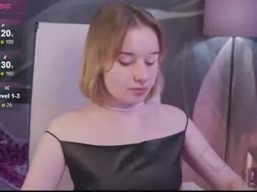 Girls free live sex cams: Check out the satisfaction of typing and cam2cam with our sensual livestreamers, who will teach you all about temptation and desires with their smoking hot physiques.