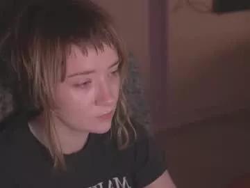 Girls free live sex cams: Check out the satisfaction of typing and cam2cam with our sensual livestreamers, who will teach you all about temptation and desires with their smoking hot physiques.