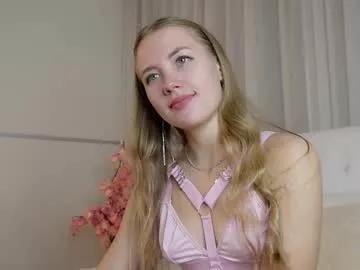 Girls free live sex cams: Check out the satisfaction of typing and cam2cam with our sensual livestreamers, who will teach you all about temptation and desires with their smoking hot physiques.