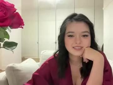 sarah_heart_aus from Chaturbate