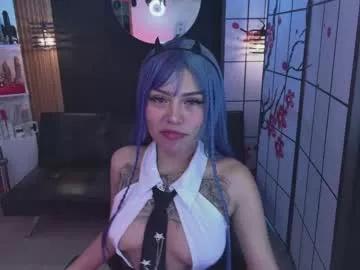 Girls free live sex cams: Check out the satisfaction of typing and cam2cam with our sensual livestreamers, who will teach you all about temptation and desires with their smoking hot physiques.