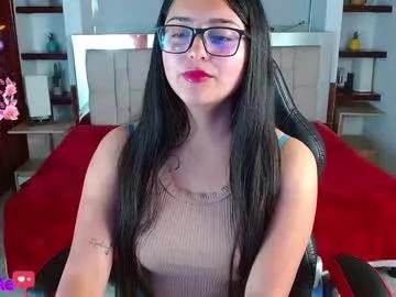 Girls free live sex cams: Check out the satisfaction of typing and cam2cam with our sensual livestreamers, who will teach you all about temptation and desires with their smoking hot physiques.