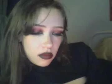 Discover the thrill of findom with our livestreamers, featuring butt-naked wildness while dancing and playing with their intimate vibrating toys.