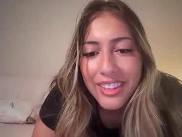 Girls free live sex cams: Check out the satisfaction of typing and cam2cam with our sensual livestreamers, who will teach you all about temptation and desires with their smoking hot physiques.