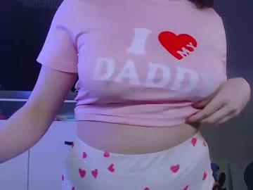 Girls free live sex cams: Check out the satisfaction of typing and cam2cam with our sensual livestreamers, who will teach you all about temptation and desires with their smoking hot physiques.