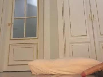 Girls free live sex cams: Check out the satisfaction of typing and cam2cam with our sensual livestreamers, who will teach you all about temptation and desires with their smoking hot physiques.