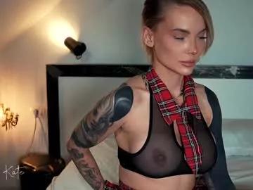Girls free live sex cams: Check out the satisfaction of typing and cam2cam with our sensual livestreamers, who will teach you all about temptation and desires with their smoking hot physiques.