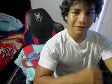 Discover the thrill of findom with our livestreamers, featuring butt-naked wildness while dancing and playing with their intimate vibrating toys.