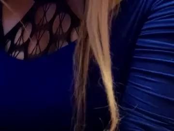 Girls free live sex cams: Check out the satisfaction of typing and cam2cam with our sensual livestreamers, who will teach you all about temptation and desires with their smoking hot physiques.