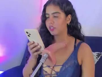 Girls free live sex cams: Check out the satisfaction of typing and cam2cam with our sensual livestreamers, who will teach you all about temptation and desires with their smoking hot physiques.