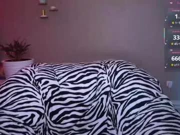 Girls free live sex cams: Check out the satisfaction of typing and cam2cam with our sensual livestreamers, who will teach you all about temptation and desires with their smoking hot physiques.