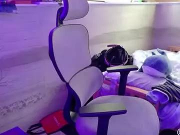 Girls free live sex cams: Check out the satisfaction of typing and cam2cam with our sensual livestreamers, who will teach you all about temptation and desires with their smoking hot physiques.