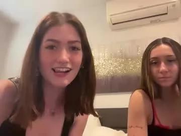 Girls free live sex cams: Check out the satisfaction of typing and cam2cam with our sensual livestreamers, who will teach you all about temptation and desires with their smoking hot physiques.