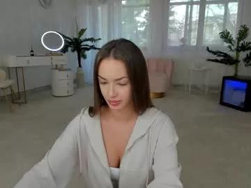 Girls free live sex cams: Check out the satisfaction of typing and cam2cam with our sensual livestreamers, who will teach you all about temptation and desires with their smoking hot physiques.
