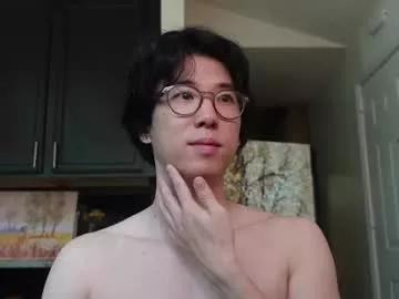 Discover the thrill of findom with our livestreamers, featuring butt-naked wildness while dancing and playing with their intimate vibrating toys.