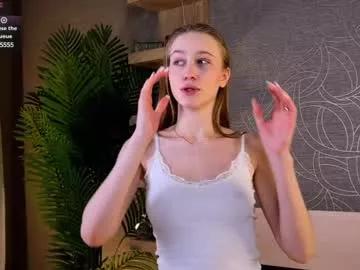 Girls free live sex cams: Check out the satisfaction of typing and cam2cam with our sensual livestreamers, who will teach you all about temptation and desires with their smoking hot physiques.