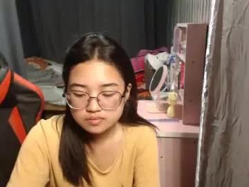 urlovelychinita from Chaturbate is Freechat