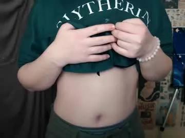 Girls free live sex cams: Check out the satisfaction of typing and cam2cam with our sensual livestreamers, who will teach you all about temptation and desires with their smoking hot physiques.