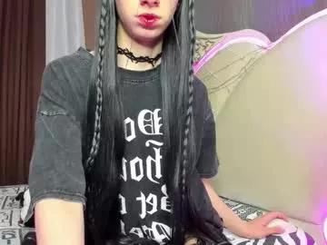 Girls free live sex cams: Check out the satisfaction of typing and cam2cam with our sensual livestreamers, who will teach you all about temptation and desires with their smoking hot physiques.