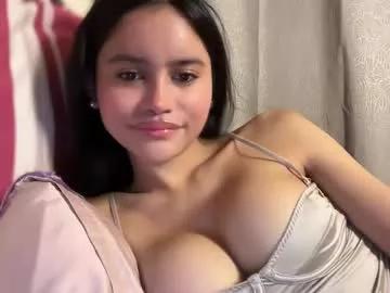 Girls free live sex cams: Check out the satisfaction of typing and cam2cam with our sensual livestreamers, who will teach you all about temptation and desires with their smoking hot physiques.