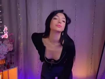 Girls free live sex cams: Check out the satisfaction of typing and cam2cam with our sensual livestreamers, who will teach you all about temptation and desires with their smoking hot physiques.