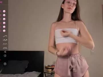 Get ready for a mind-blowing experience with our smalltits page. We've got the cutest smalltits web cam broadcasters and the nuttiest cumshows for you to enjoy. 