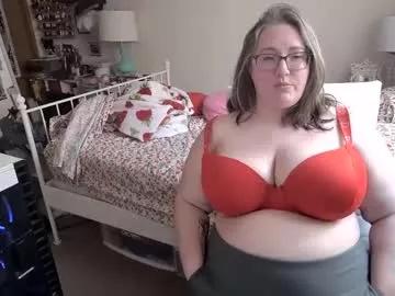 Girls free live sex cams: Check out the satisfaction of typing and cam2cam with our sensual livestreamers, who will teach you all about temptation and desires with their smoking hot physiques.
