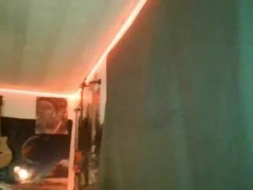 xxwhitefoxx from Chaturbate