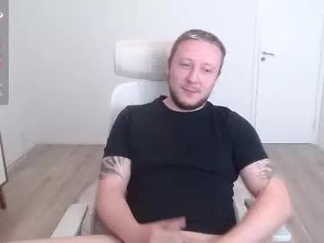 Girls free live sex cams: Check out the satisfaction of typing and cam2cam with our sensual livestreamers, who will teach you all about temptation and desires with their smoking hot physiques.