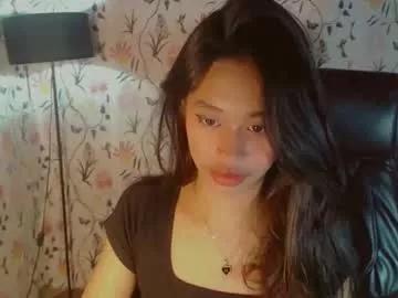 Girls free live sex cams: Check out the satisfaction of typing and cam2cam with our sensual livestreamers, who will teach you all about temptation and desires with their smoking hot physiques.